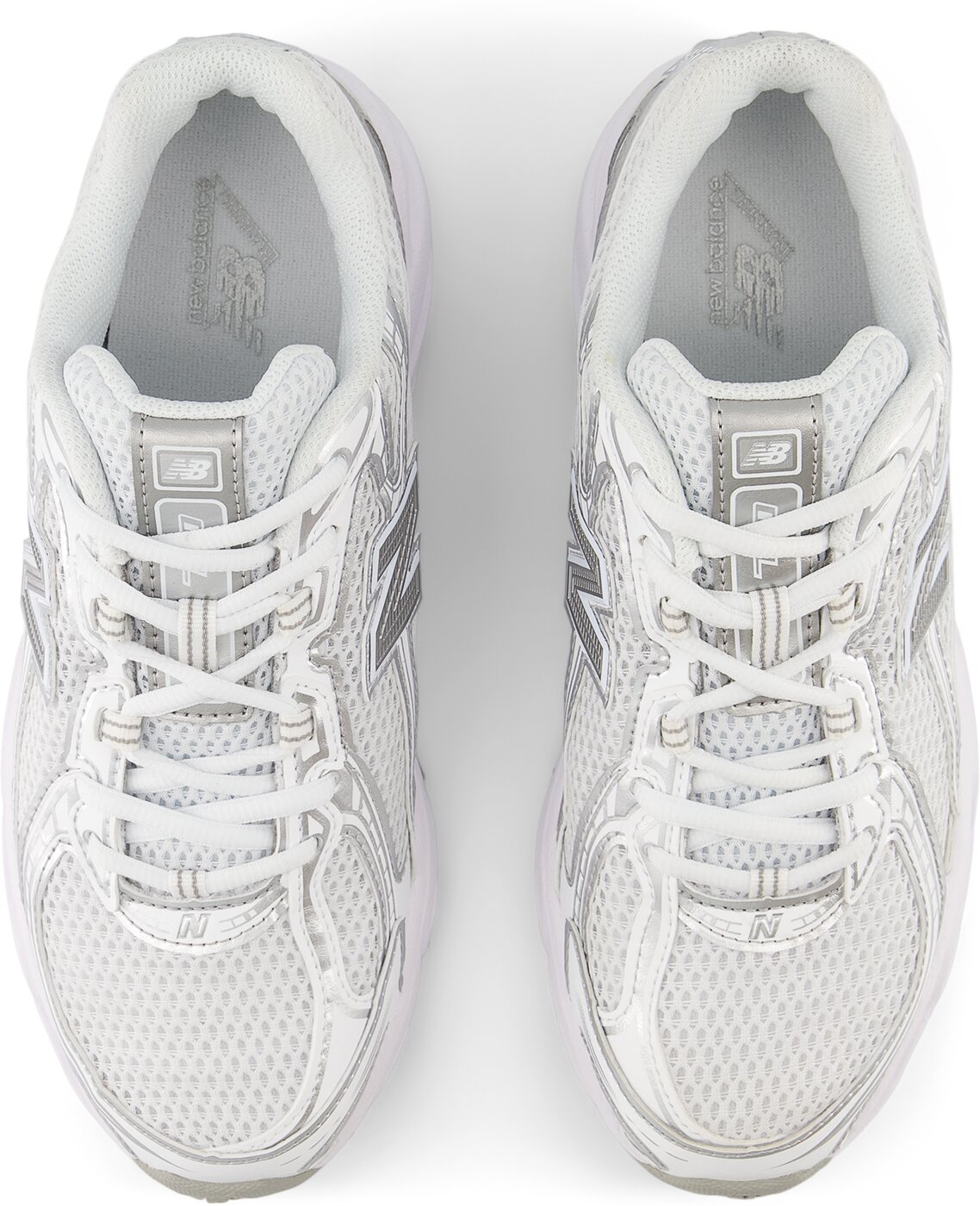 740 WHITE 3