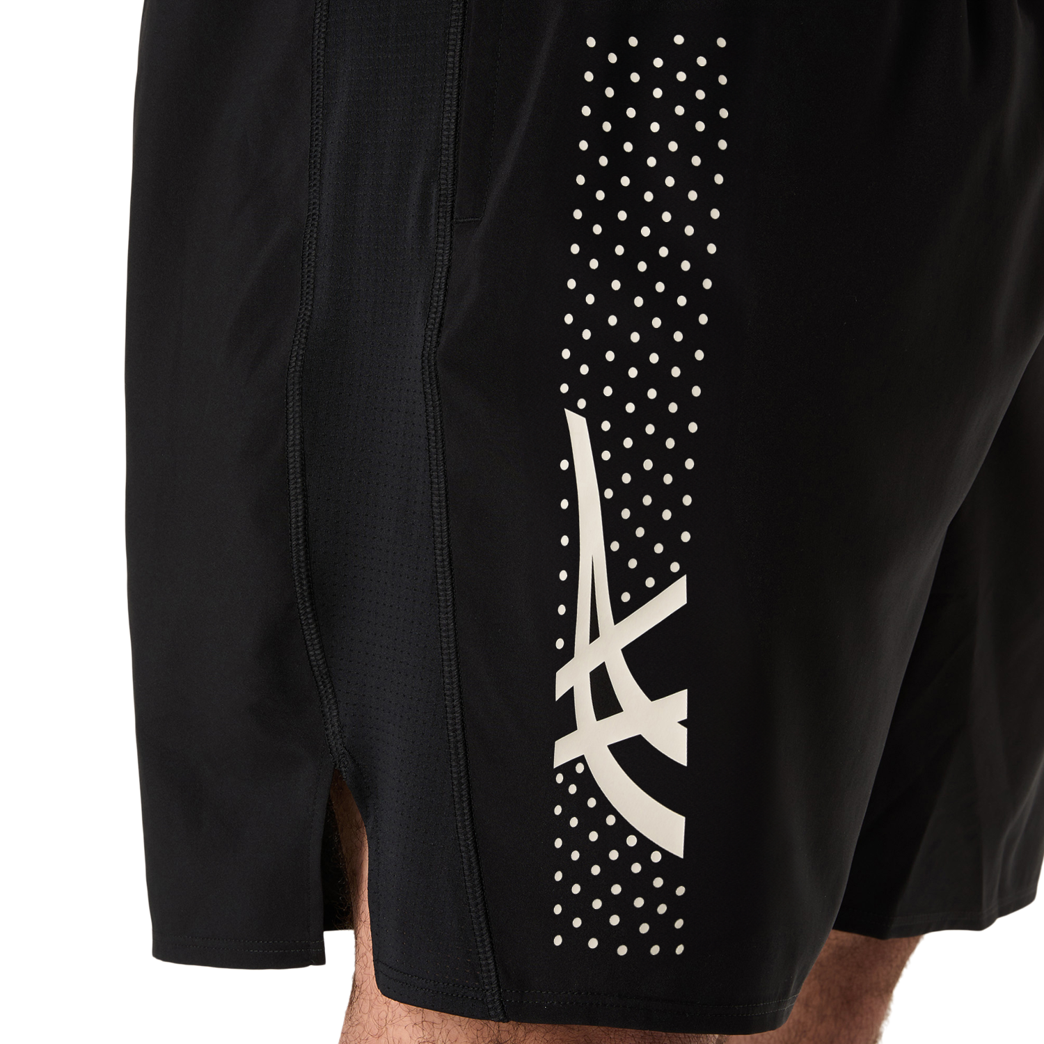 ASICS ICON 7IN SHORT BLACK/PURE SILVER 4