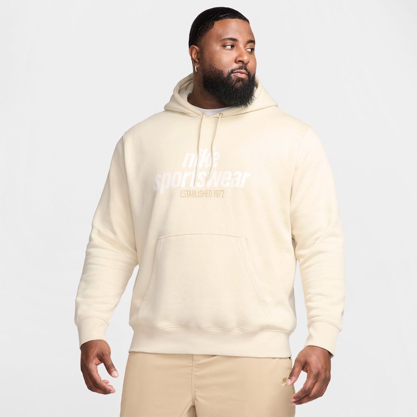 M NK CLUB BB PO HDY NSW GFX 234 LT KHAKI/LT KHAKI/SAIL 4