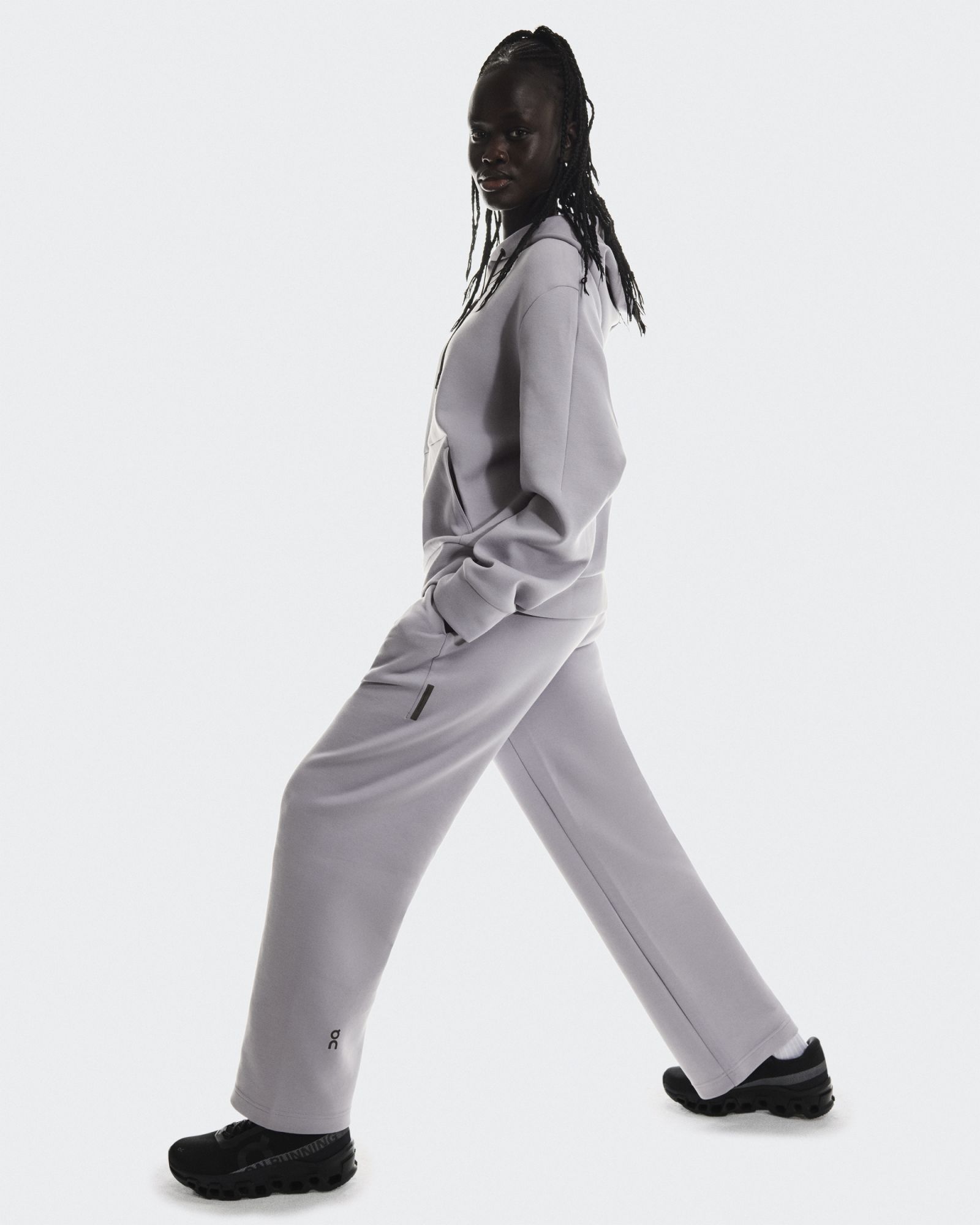 Focus Tech Sweatpants Lilac 4